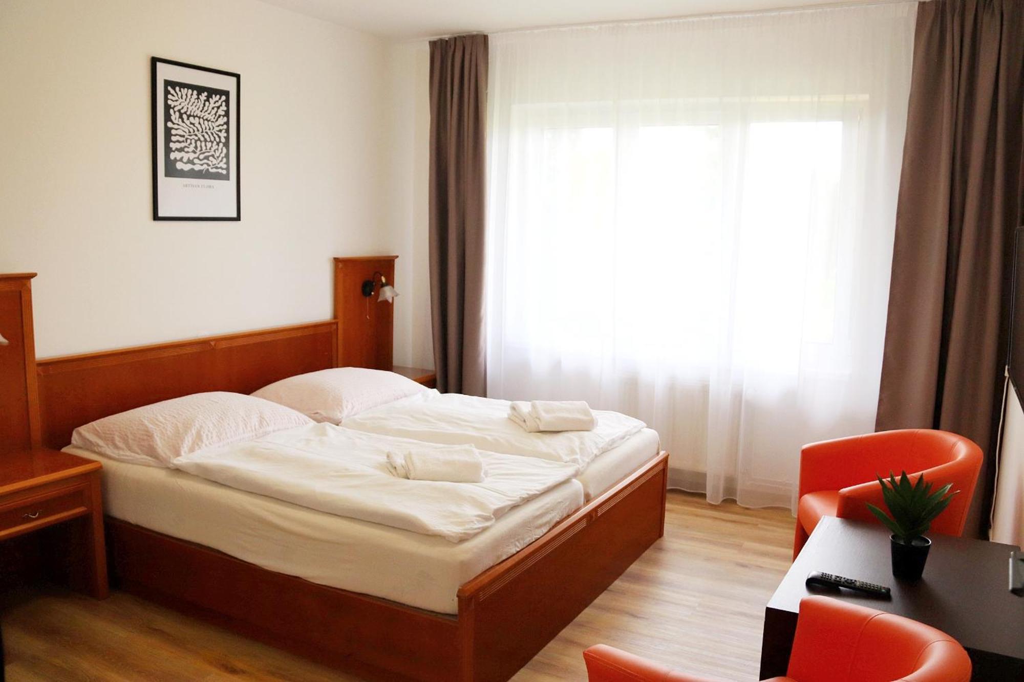 B&B Hotel Volcik Marianske Lazne Ngoại thất bức ảnh
